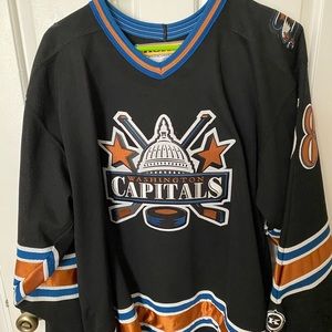 Washington capitals hockey jersey